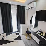 Grand Oezer 4*