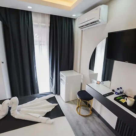 Grand Oezer 4*